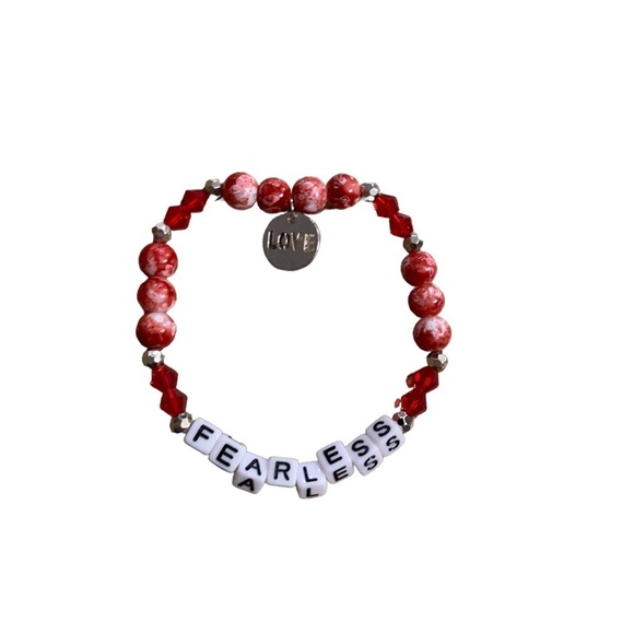 Bracelet | FEARLESS Red White Beads New With Tags Love Charm Stretchy - Picture 3 of 5